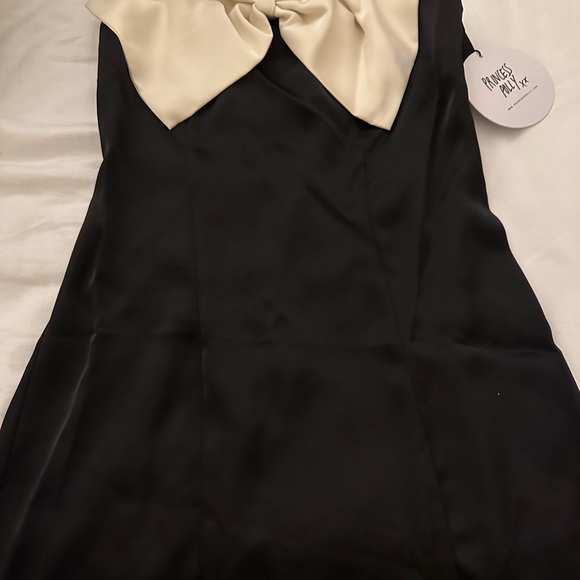 Princess Polly dress - Picture 2 of 3